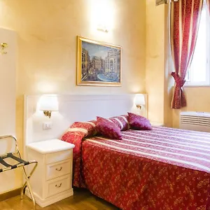 Domus Trevi Bed and breakfast